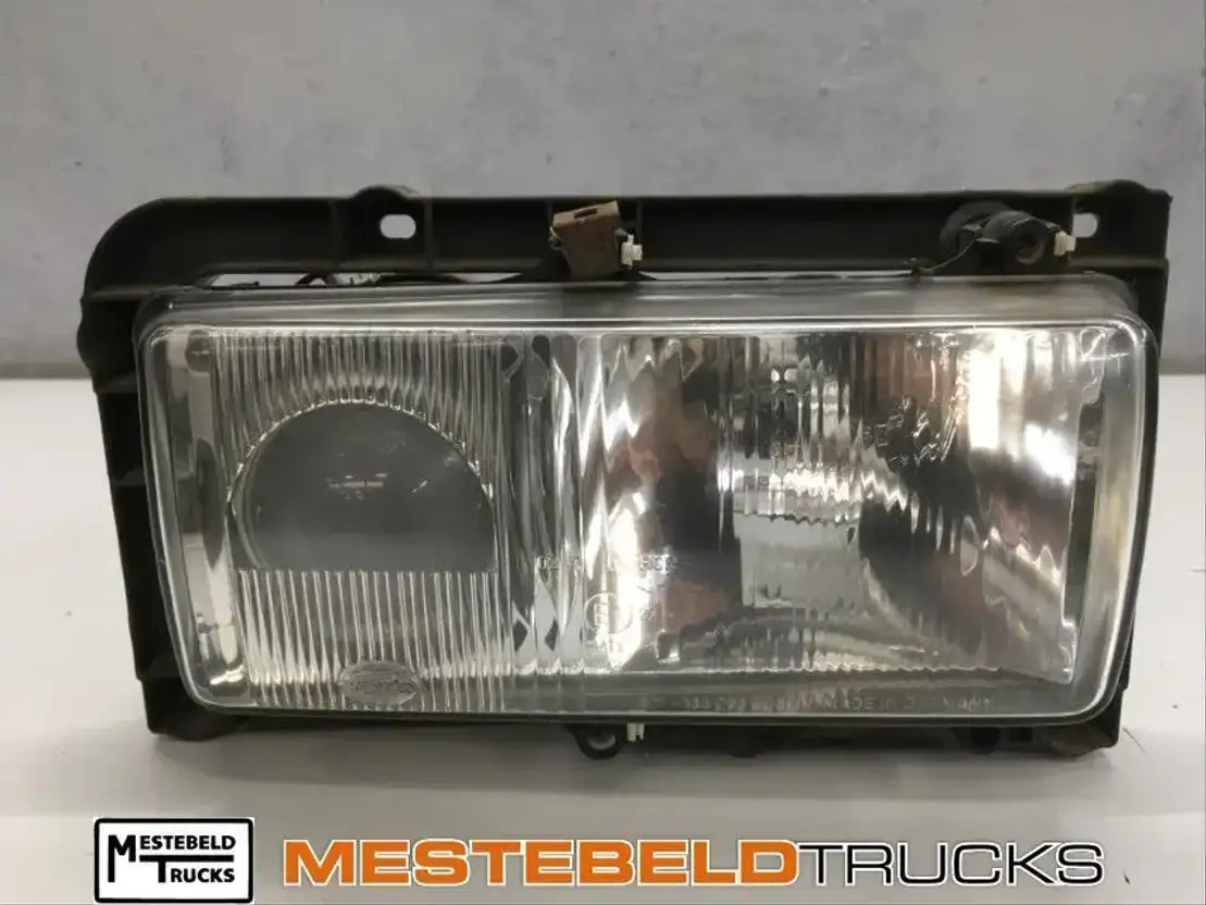 Mercedes-Benz Koplamp Econic rechts - Электрическая система для Грузовиков: фото 1 Mercedes-Benz Koplamp Econic rechts - Электрическая система для Грузовиков: фото 1