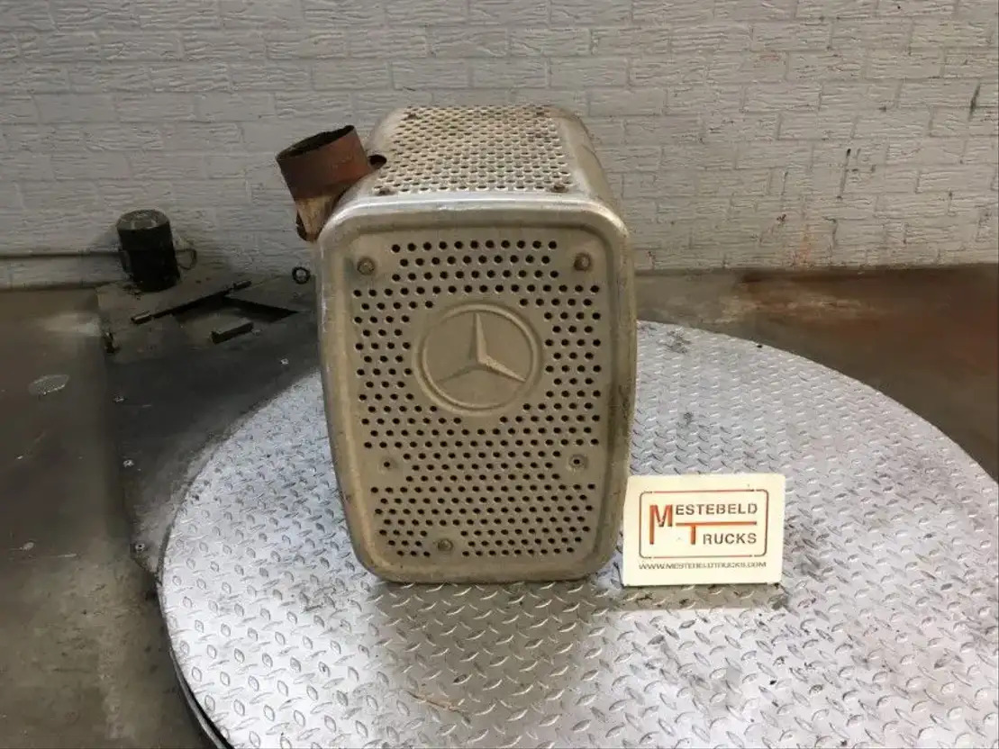 Mercedes-Benz Uitlaatdemper Actros - Глушитель/ Выхлопная система для Грузовиков: фото 1 Mercedes-Benz Uitlaatdemper Actros - Глушитель/ Выхлопная система для Грузовиков: фото 1