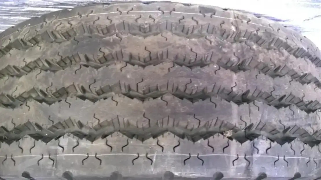 Michelin Band met velg - Шина для Грузовиков: фото 1 Michelin Band met velg - Шина для Грузовиков: фото 1