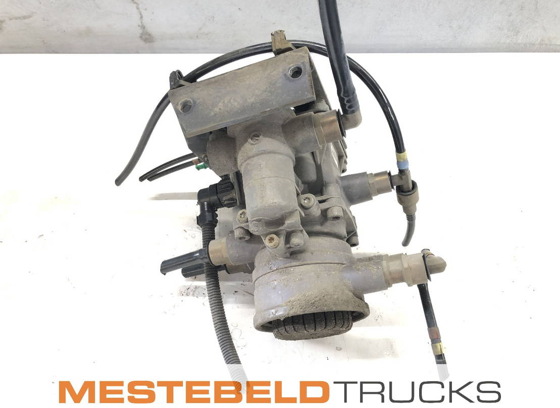 Renault Aanhangwagenremventiel - Тормозной клапан для Грузовиков: фото 1 Renault Aanhangwagenremventiel - Тормозной клапан для Грузовиков: фото 1