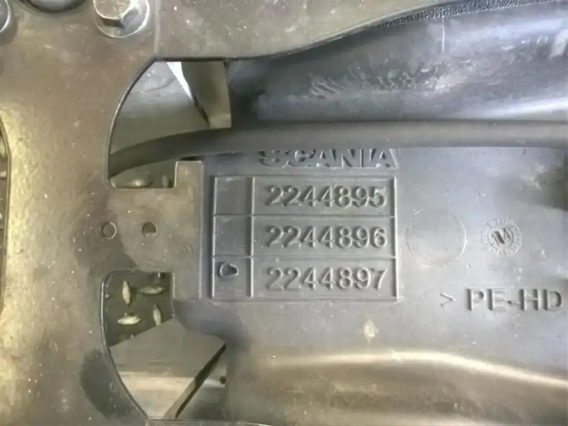 Scania Ad-blue tank - Глушитель/ Выхлопная система для Грузовиков: фото 2 Scania Ad-blue tank - Глушитель/ Выхлопная система для Грузовиков: фото 2