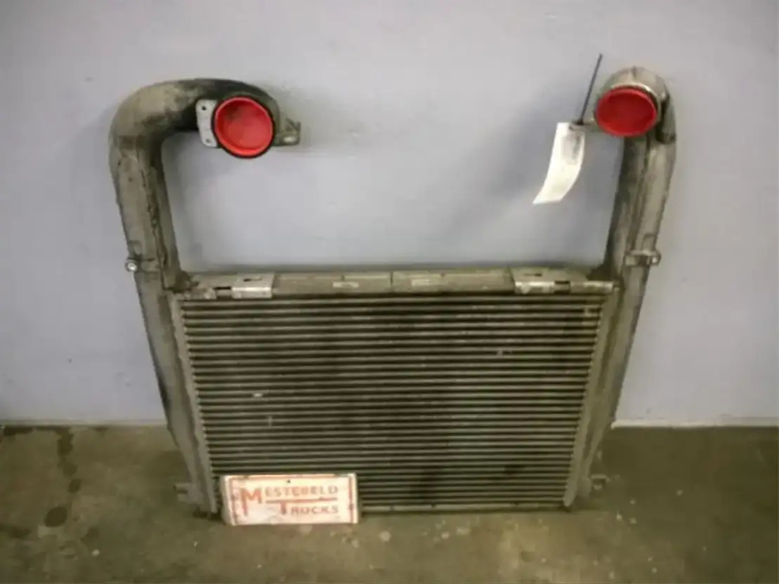 Scania Intercooler - Интеркулер для Грузовиков: фото 1 Scania Intercooler - Интеркулер для Грузовиков: фото 1