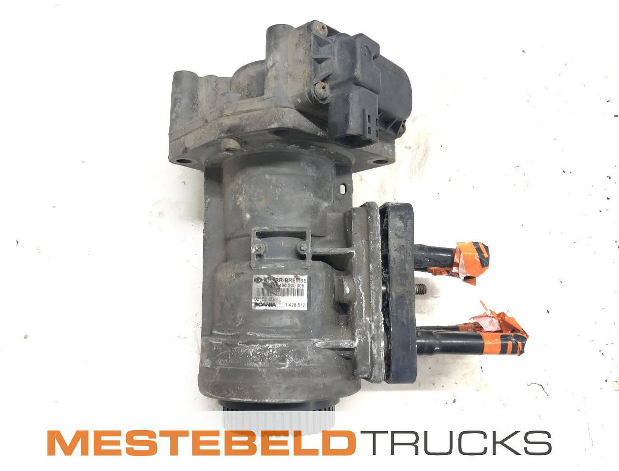 Scania Voetremventiel 4-serie - Детали тормозной системы для Грузовиков: фото 1 Scania Voetremventiel 4-serie - Детали тормозной системы для Грузовиков: фото 1