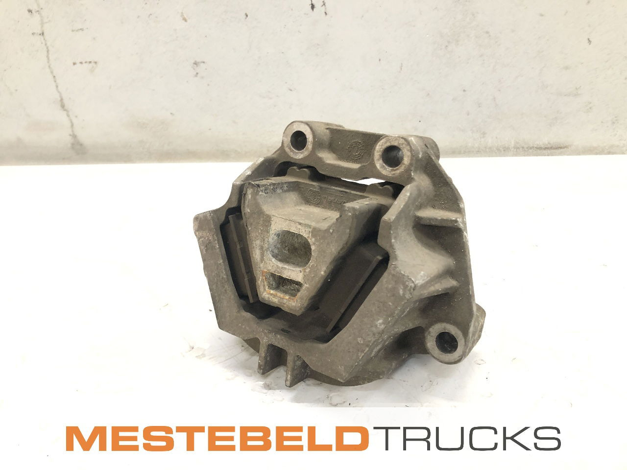 Volvo Motorsteun FL - Рама/ Шасси для Грузовиков: фото 1 Volvo Motorsteun FL - Рама/ Шасси для Грузовиков: фото 1