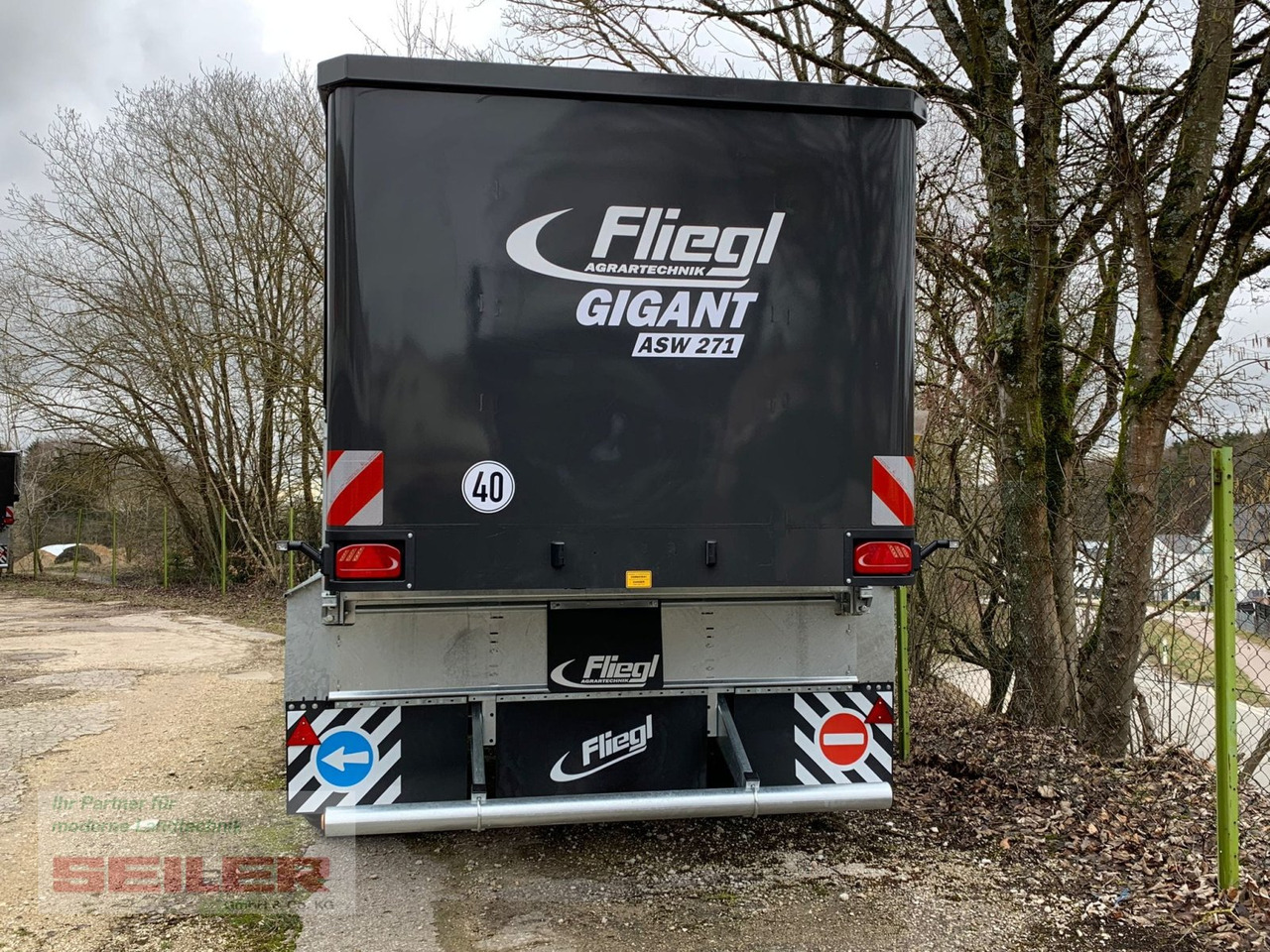 Fliegl ASW 271 C FOX Lenkachse 22,5" 35m³ - Самозагружающийся прицеп: фото 3 Fliegl ASW 271 C FOX Lenkachse 22,5" 35m³ - Самозагружающийся прицеп: фото 3