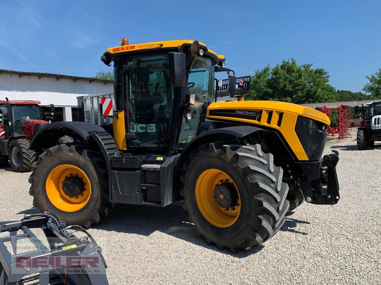 JCB Fastrac 4220 - Трактор: фото 3 JCB Fastrac 4220 - Трактор: фото 3