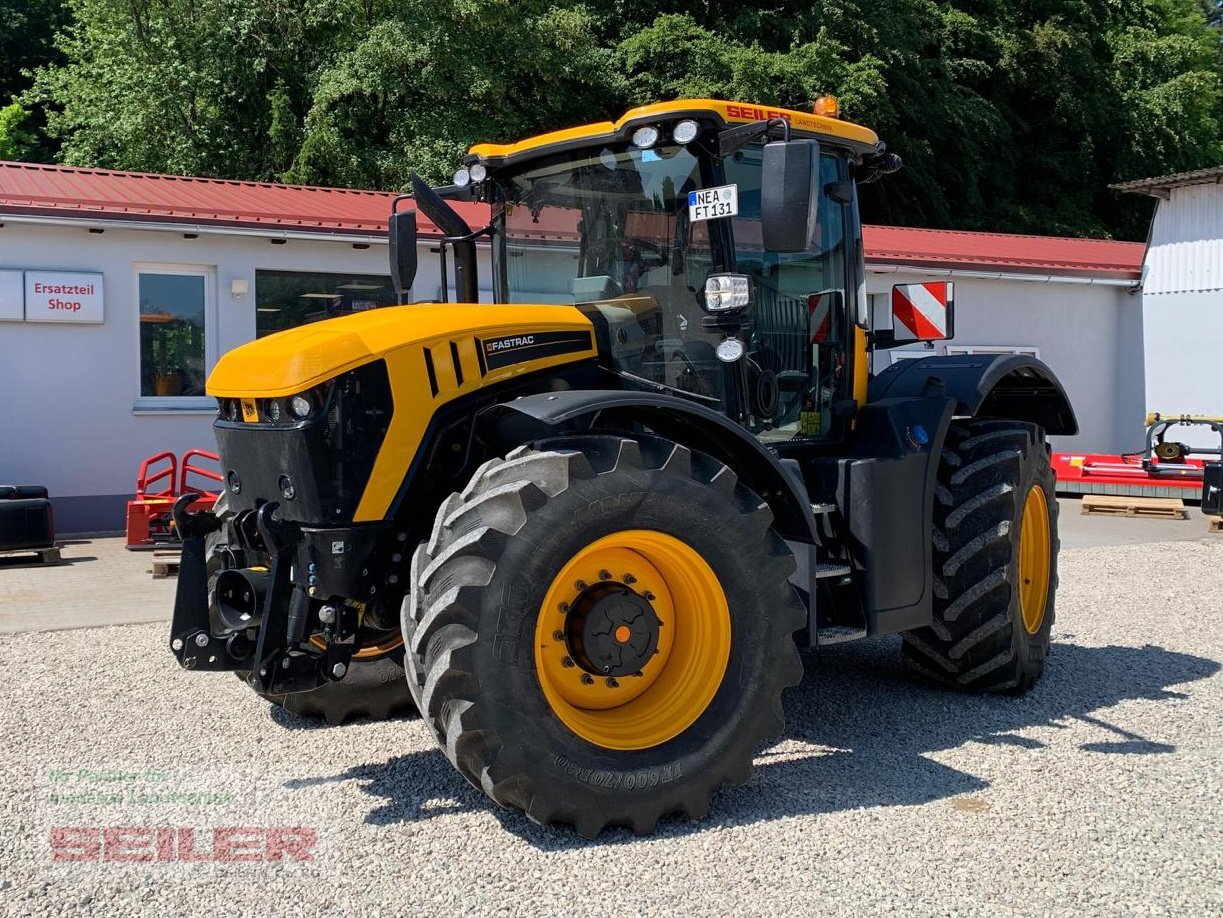 JCB Fastrac 4220 - Трактор: фото 1 JCB Fastrac 4220 - Трактор: фото 1