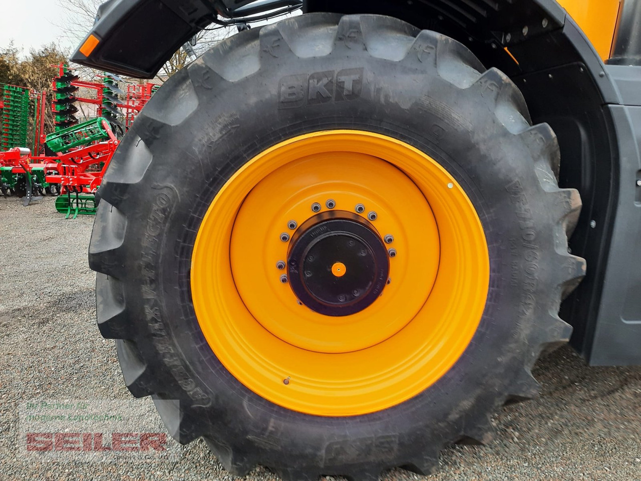 Трактор JCB Fastrac 8330 iCON Trimble-ready: фото 14