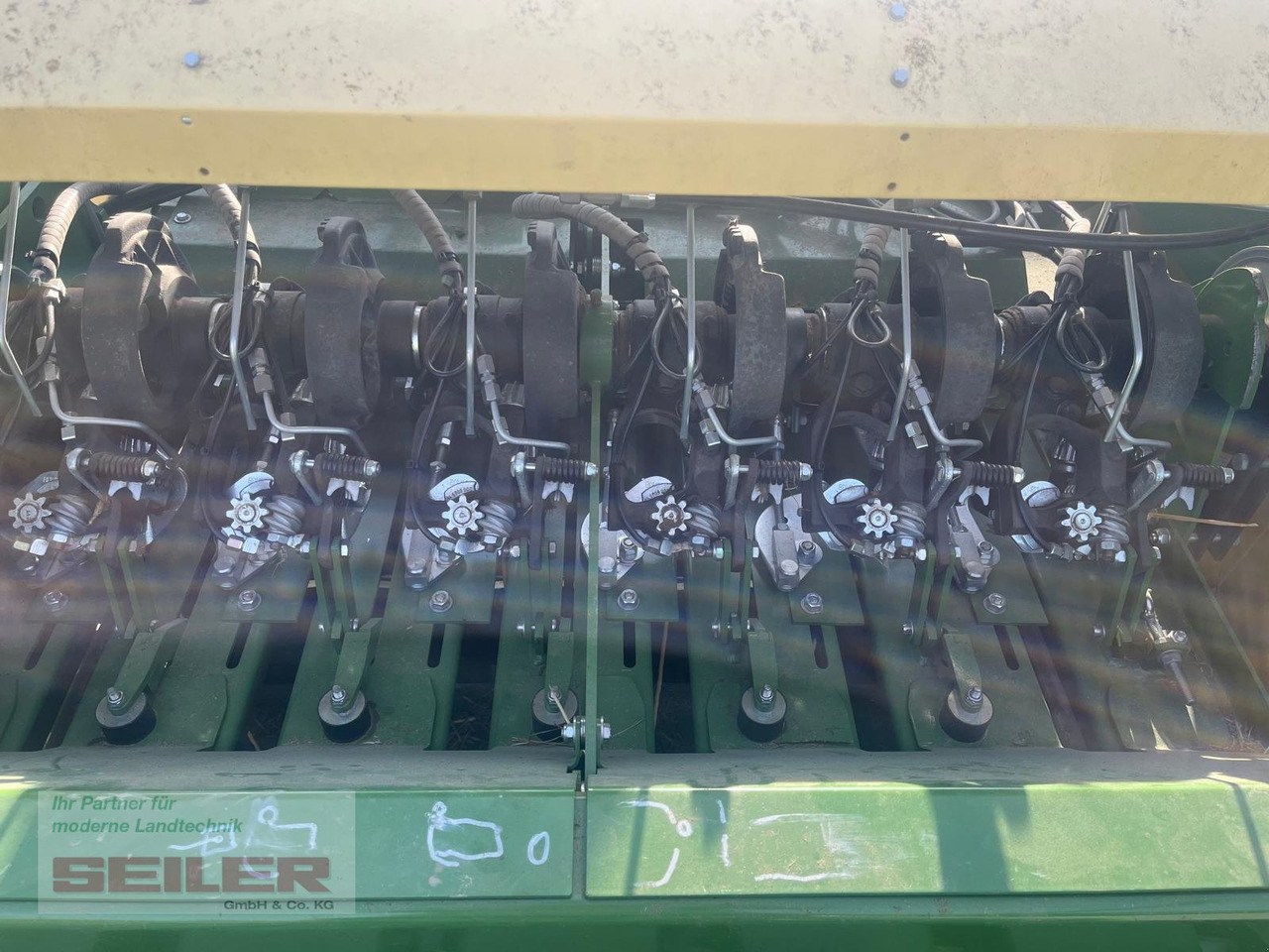 Пресс-подборщик тюковый, Обмотчик рулонов Krone Big Pack 1270 VC: фото 10