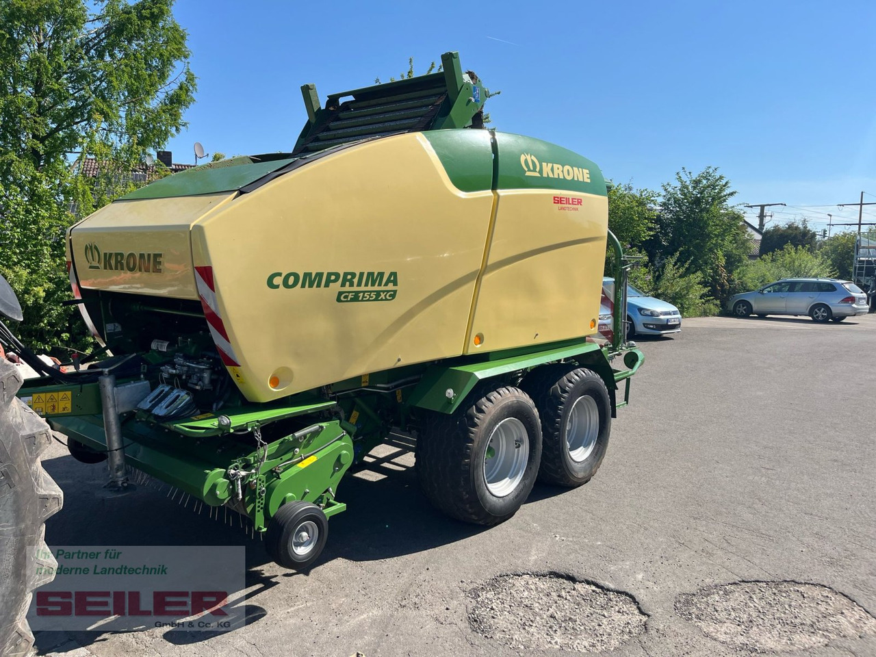 Krone Comprima CF 155 XC - Пресс-подборщик рулонный: фото 1 Krone Comprima CF 155 XC - Пресс-подборщик рулонный: фото 1
