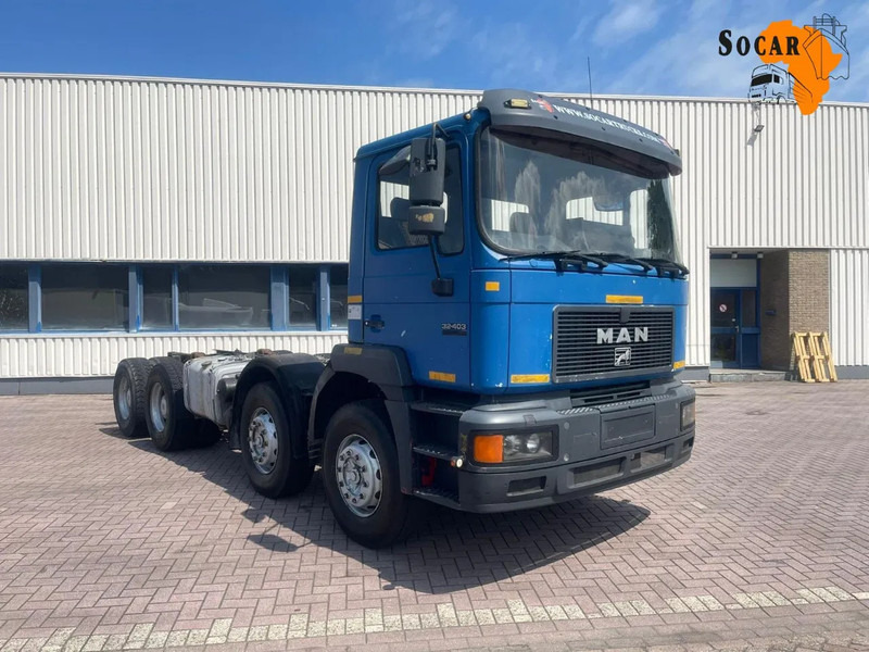 MAN 32.403 8x4 chassis Manual Full Steel - Грузовик-шасси: фото 1 MAN 32.403 8x4 chassis Manual Full Steel - Грузовик-шасси: фото 1