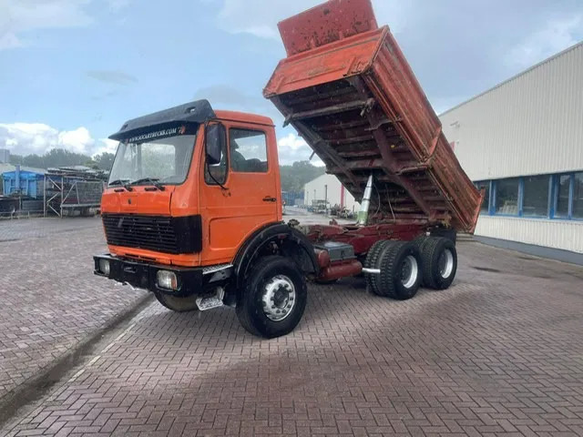 Mercedes-Benz SK 2635 V8 6X4 KIPPER FULL STEEL - Самосвал: фото 2 Mercedes-Benz SK 2635 V8 6X4 KIPPER FULL STEEL - Самосвал: фото 2