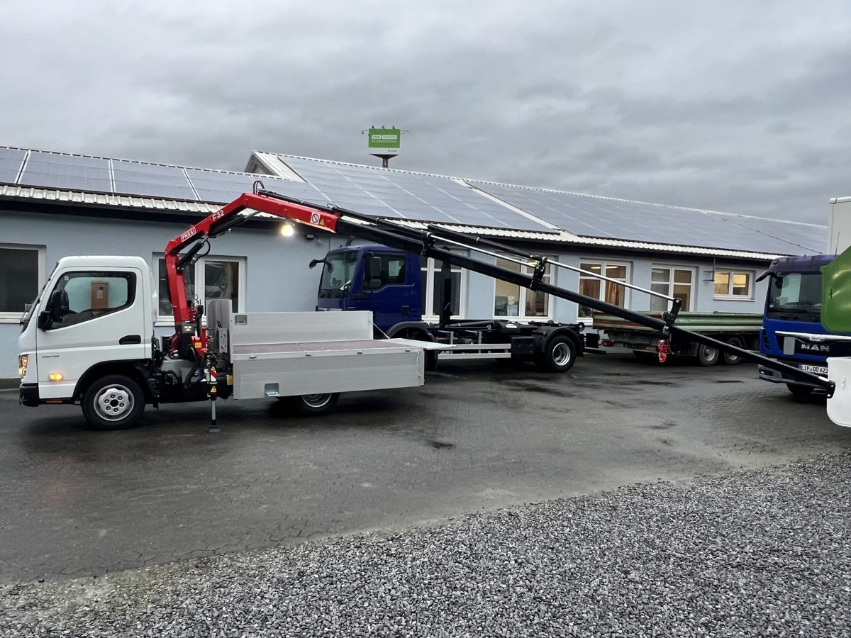 FUSO 3S15 Alu Pritsche 2.80m Ladekran Funk! sofort ve - Грузовик бортовой/ Платформа, Автоманипулятор: фото 5 FUSO 3S15 Alu Pritsche 2.80m Ladekran Funk! sofort ve - Грузовик бортовой/ Платформа, Автоманипулятор: фото 5