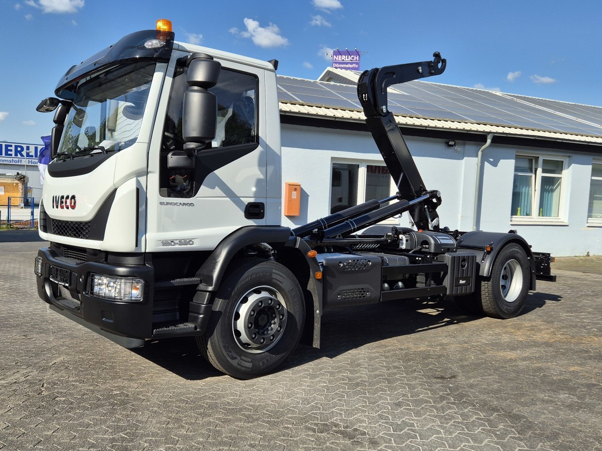 IVECO Euro Cargo 180E32 4x2 Abrollkipper NEU - Крюковой мультилифт: фото 1 IVECO Euro Cargo 180E32 4x2 Abrollkipper NEU - Крюковой мультилифт: фото 1