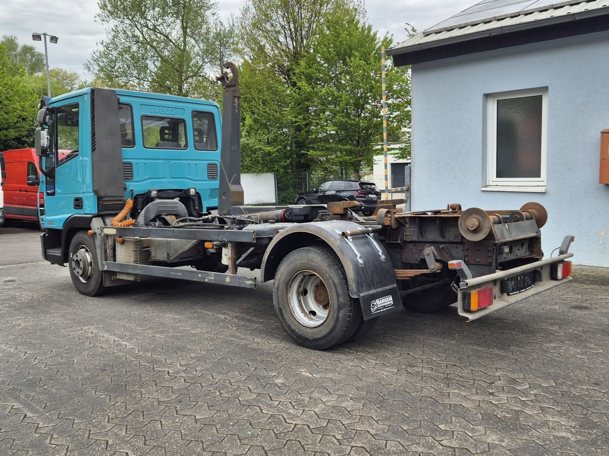 IVECO EuroCargo 75E18 Abrollkipper 1570 - Крюковой мультилифт: фото 5 IVECO EuroCargo 75E18 Abrollkipper 1570 - Крюковой мультилифт: фото 5