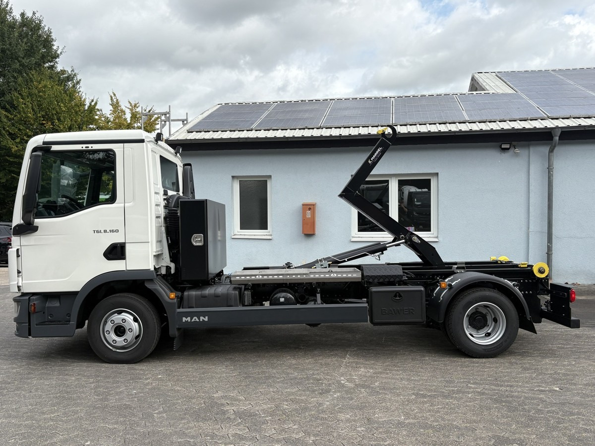 MAN TGL 8.160 BL City Abollkipper Schalter 8.190 - Крюковой мультилифт: фото 2 MAN TGL 8.160 BL City Abollkipper Schalter 8.190 - Крюковой мультилифт: фото 2