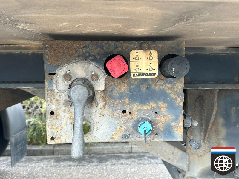 Полуприцеп-фургон Krone SZR20 250x260 / NEW TYRES / TAILLIFT 3000 KG: фото 13