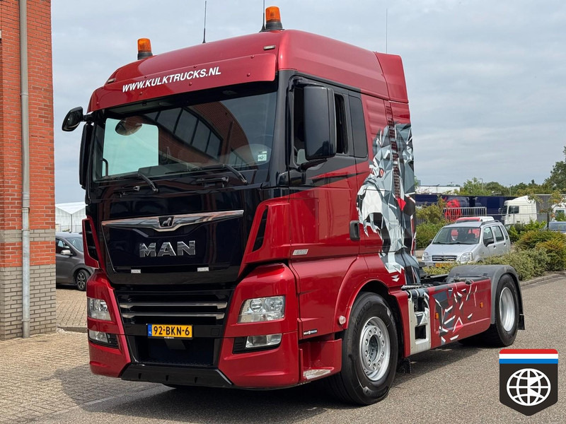 Тягач MAN TGX 18 540 XLX - 3900 WB - FULL SPOILER: фото 13 Тягач MAN TGX 18 540 XLX - 3900 WB - FULL SPOILER: фото 13