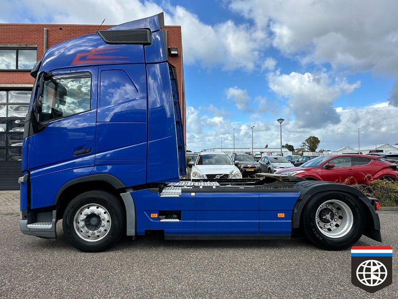 Volvo FH 460 CHASSIS: JB / FULL SPOILER / LOW KM - Тягач: фото 3 Volvo FH 460 CHASSIS: JB / FULL SPOILER / LOW KM - Тягач: фото 3