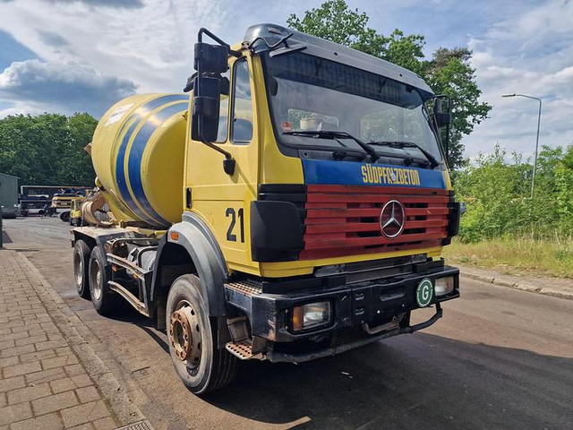Mercedes-Benz 2527 B 6X4 - Автобетоносмеситель: фото 3 Mercedes-Benz 2527 B 6X4 - Автобетоносмеситель: фото 3