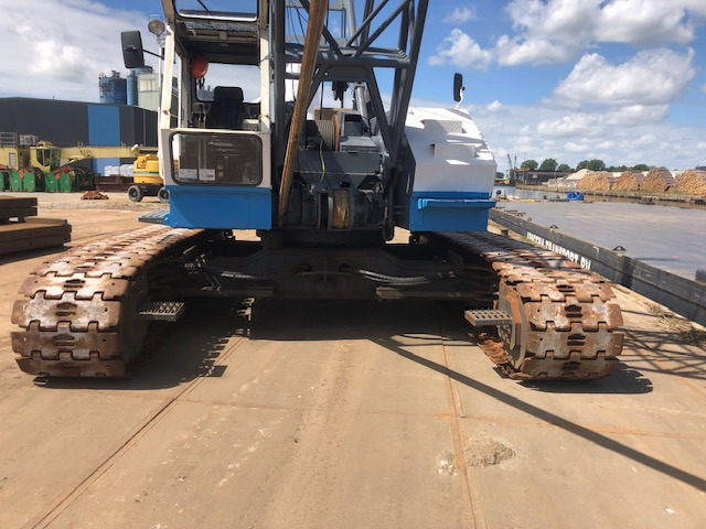 Hitachi KH230-3 - Гусеничный кран: фото 2 Hitachi KH230-3 - Гусеничный кран: фото 2