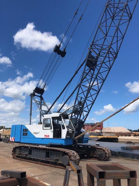 Hitachi KH230-3 - Гусеничный кран: фото 1 Hitachi KH230-3 - Гусеничный кран: фото 1