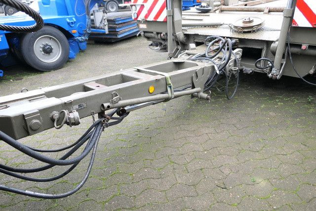 Goldhofer Spezial Tieflader für Schwertransport Goldhofer Spezial Tieflader für Schwertransport, 80to. NL - Низкорамный прицеп: фото 4 Goldhofer Spezial Tieflader für Schwertransport Goldhofer Spezial Tieflader für Schwertransport, 80to. NL - Низкорамный прицеп: фото 4