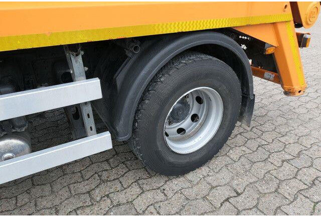 Iveco 160 E EuroCargo 4x2, VDL P-10, teleskop., Funk - Тросовый мультилифт: фото 4 Iveco 160 E EuroCargo 4x2, VDL P-10, teleskop., Funk - Тросовый мультилифт: фото 4