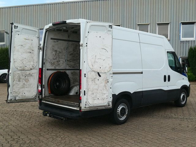 Iveco Daily 35S14/Hochdach/AHK/Klima - Цельнометаллический фургон: фото 5 Iveco Daily 35S14/Hochdach/AHK/Klima - Цельнометаллический фургон: фото 5