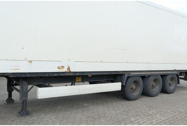 Krone SD, Isoliert, Türen, BPW, Luftfederung, 13.62m - Полуприцеп-фургон: фото 2 Krone SD, Isoliert, Türen, BPW, Luftfederung, 13.62m - Полуприцеп-фургон: фото 2