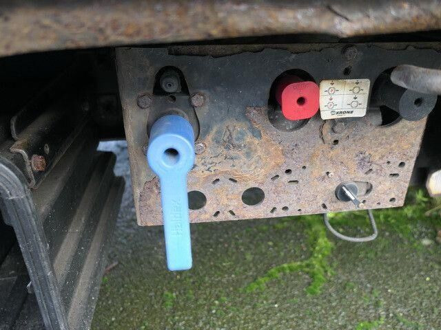 Krone SD Mega Liner, BPW, Edscha, Luft-Lift - Тентованный полуприцеп: фото 5 Krone SD Mega Liner, BPW, Edscha, Luft-Lift - Тентованный полуприцеп: фото 5