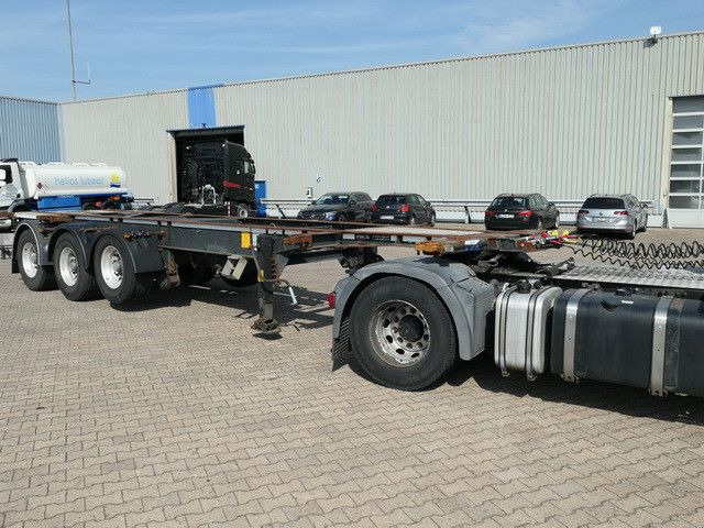 Lag O-3-CC, Tankcontainer, 20 & 30 Fuß,BPW,Luft-Lift - Полуприцеп-контейнеровоз/ Сменный кузов: фото 2 Lag O-3-CC, Tankcontainer, 20 & 30 Fuß,BPW,Luft-Lift - Полуприцеп-контейнеровоз/ Сменный кузов: фото 2