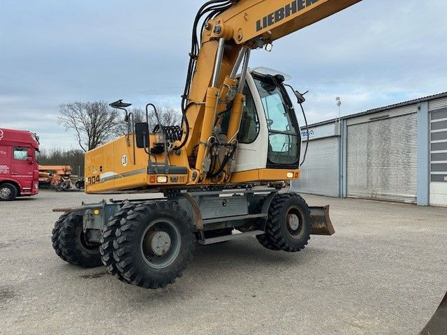 Liebherr A 904 C Litronic/SW System SW48/Klima/Kamera - Колёсный экскаватор: фото 2 Liebherr A 904 C Litronic/SW System SW48/Klima/Kamera - Колёсный экскаватор: фото 2