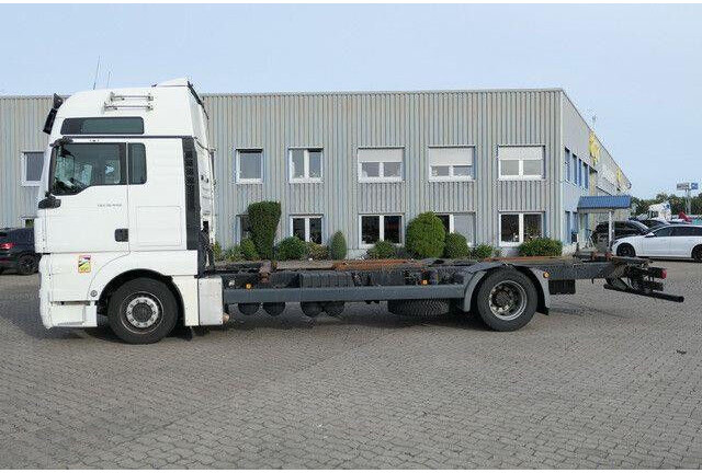 MAN 18.440 TGX 4x2, XXL, BDF, Standklima,Schlafliege - Грузовик-шасси: фото 2 MAN 18.440 TGX 4x2, XXL, BDF, Standklima,Schlafliege - Грузовик-шасси: фото 2