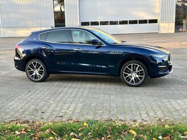 Maserati Levante Q4 Gran Lusso/2. Hand/TOP! - Малотоннажный бортовой грузовик: фото 4 Maserati Levante Q4 Gran Lusso/2. Hand/TOP! - Малотоннажный бортовой грузовик: фото 4
