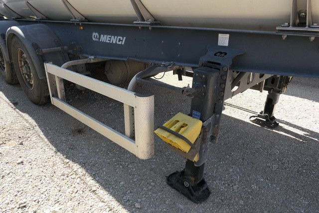 Menci SA 105/Lebensmittel/32.000 ltr./Iso/Spülleitung - Полуприцеп-цистерна: фото 5 Menci SA 105/Lebensmittel/32.000 ltr./Iso/Spülleitung - Полуприцеп-цистерна: фото 5
