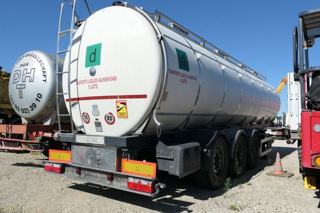 Menci SA 105/Lebensmittel/32.000 ltr./Iso/Spülleitung - Полуприцеп-цистерна: фото 2 Menci SA 105/Lebensmittel/32.000 ltr./Iso/Spülleitung - Полуприцеп-цистерна: фото 2