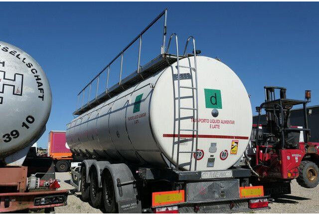 Menci SA 105, Lebensmittel, 32m³, Iso, Spülleitung - Полуприцеп-цистерна: фото 4 Menci SA 105, Lebensmittel, 32m³, Iso, Spülleitung - Полуприцеп-цистерна: фото 4