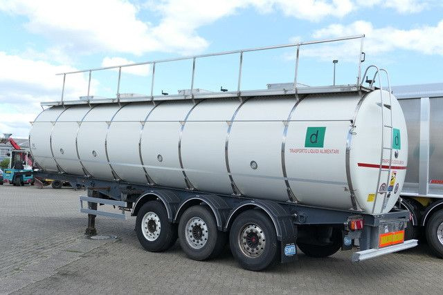 Menci SA 105/Lebensmittel Tank 32 cbm./12x auf Lager! - Полуприцеп-цистерна: фото 5 Menci SA 105/Lebensmittel Tank 32 cbm./12x auf Lager! - Полуприцеп-цистерна: фото 5