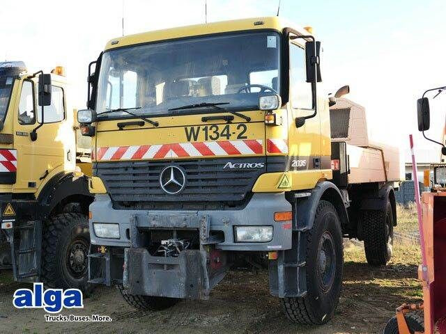 Mercedes-Benz 2035 AK Actros 4x4, Kehrmaschine Schmidt, Allrad - Снегоуборочная машина: фото 3 Mercedes-Benz 2035 AK Actros 4x4, Kehrmaschine Schmidt, Allrad - Снегоуборочная машина: фото 3