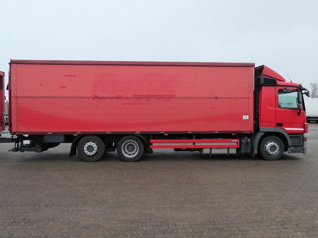 Грузовик для перевозки напитков Mercedes-Benz 2541 L NR Actros 6x2, Schwenkwand, Klima, Lift: фото 8