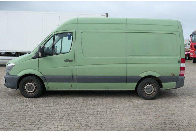 Mercedes-Benz 316 CDI Sprinter 4x2, Klima, Bott-Regale, AHK - Цельнометаллический фургон: фото 2 Mercedes-Benz 316 CDI Sprinter 4x2, Klima, Bott-Regale, AHK - Цельнометаллический фургон: фото 2