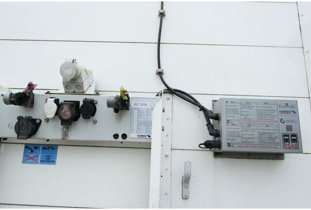 Schmitz Cargobull SCS 18/L-13.62 EB,2-Achser,LBW 2.0to.,Alu-Felgen - Тентованный полуприцеп: фото 3 Schmitz Cargobull SCS 18/L-13.62 EB,2-Achser,LBW 2.0to.,Alu-Felgen - Тентованный полуприцеп: фото 3