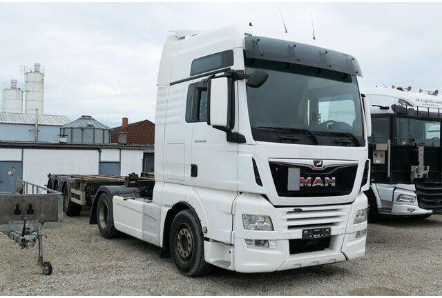 MAN 18.460 TGX XXL 4x2, Spoiler, Intarder, 2x Tank - Тягач: фото 2 MAN 18.460 TGX XXL 4x2, Spoiler, Intarder, 2x Tank - Тягач: фото 2