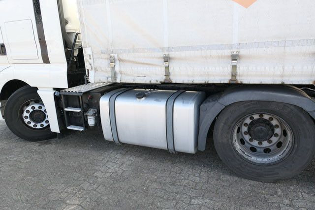 MAN 18.500 TGX 4x2, Intarder, 2x Tank, Standheizung - Тягач: фото 4 MAN 18.500 TGX 4x2, Intarder, 2x Tank, Standheizung - Тягач: фото 4