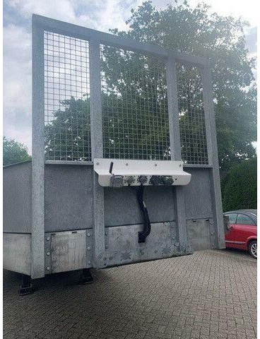 Низкорамный полуприцеп Vega 3-Achser, Hydr. Rampen, Verzinkt, Gelenkt: фото 7 Низкорамный полуприцеп Vega 3-Achser, Hydr. Rampen, Verzinkt, Gelenkt: фото 7