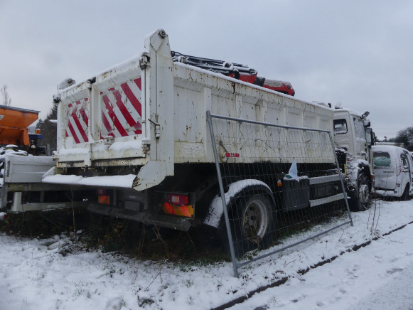 REF:Imat : PLI988 - Camion benne + grue auxiliaire Volvo FLE6E 19.0 (2004-216.733 km) - Самосвал, Автоманипулятор: фото 3 REF:Imat : PLI988 - Camion benne + grue auxiliaire Volvo FLE6E 19.0 (2004-216.733 km) - Самосвал, Автоманипулятор: фото 3