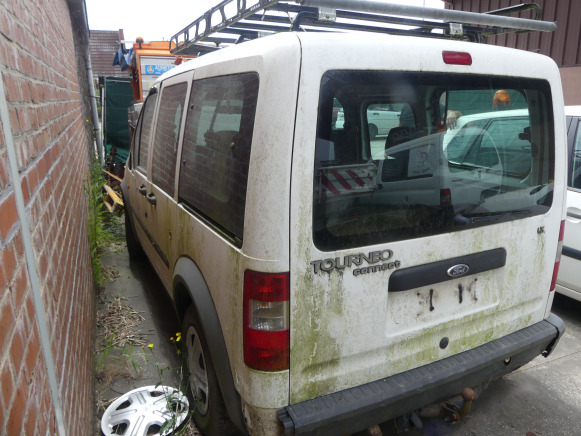 REF:Immatriculé sous : TRF-385 - Voiture Ford Tourneo Connect - Грузопассажирский фургон: фото 5 REF:Immatriculé sous : TRF-385 - Voiture Ford Tourneo Connect - Грузопассажирский фургон: фото 5