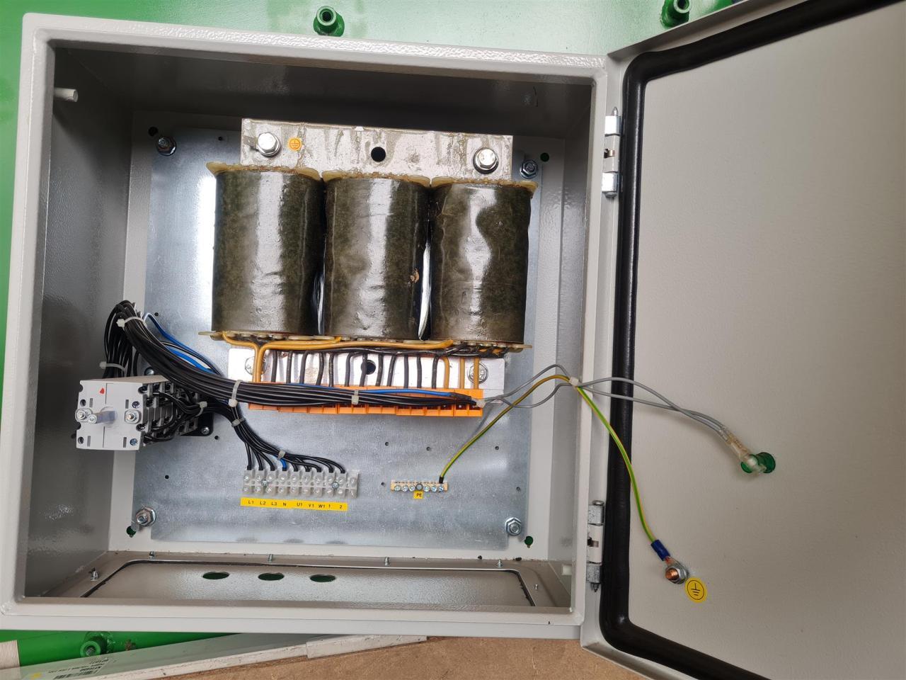 Avenco Trafosteuerung 5 Stufen, 15A - Инвентарь для животноводства: фото 2 Avenco Trafosteuerung 5 Stufen, 15A - Инвентарь для животноводства: фото 2