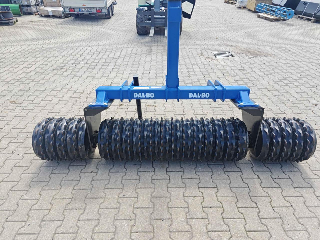 Dalbo Combiflex 250 - Каток: фото 4 Dalbo Combiflex 250 - Каток: фото 4